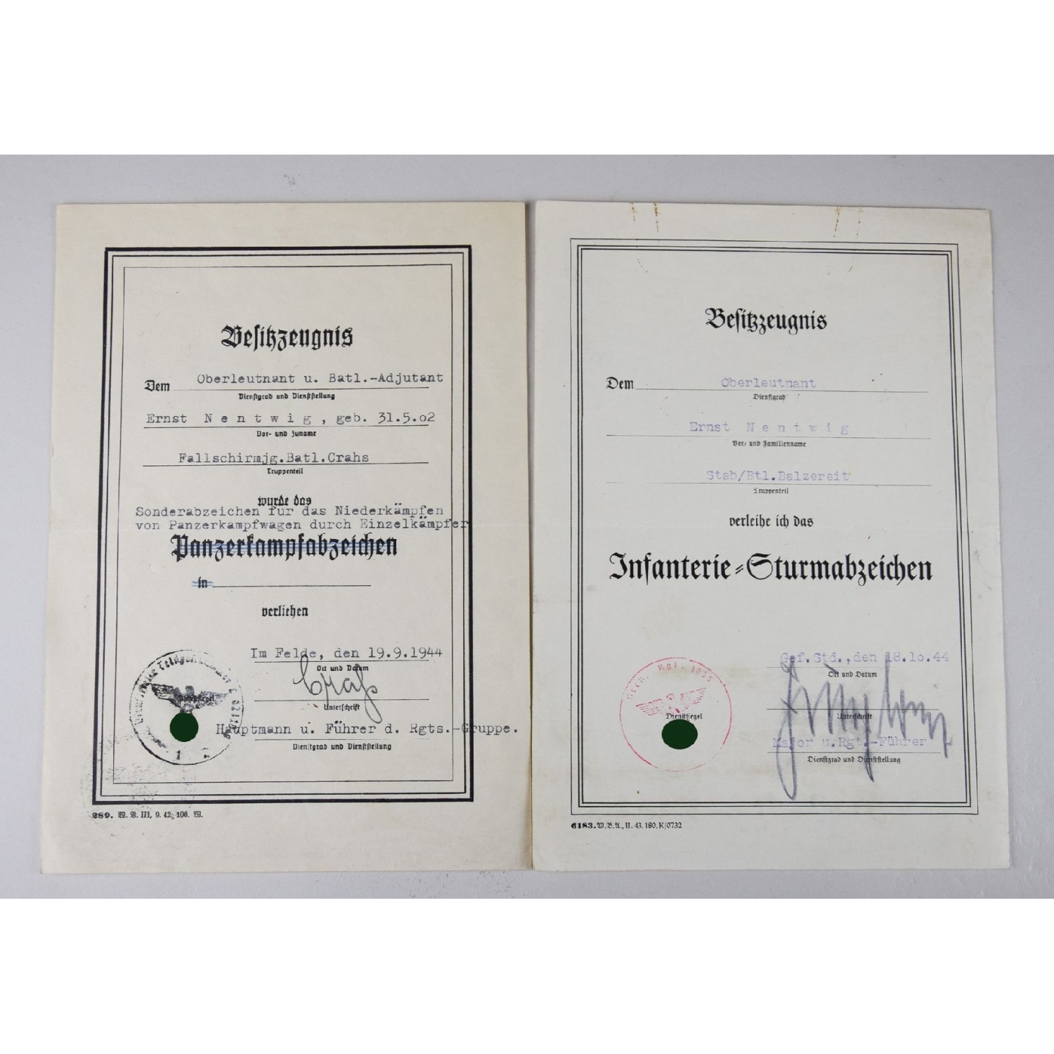 Luftwaffe Nachlass "Fallschirmjäger Batl. Crahs" mit Verleihung vom Panzerknacker (Sonderabzeichen), extrem selten! Luftwaffe Nachlass "Fallschirmjäger Batl. Crahs" mit Verleihung vom Panzerknacker (Sonderabzeichen), extrem selten!