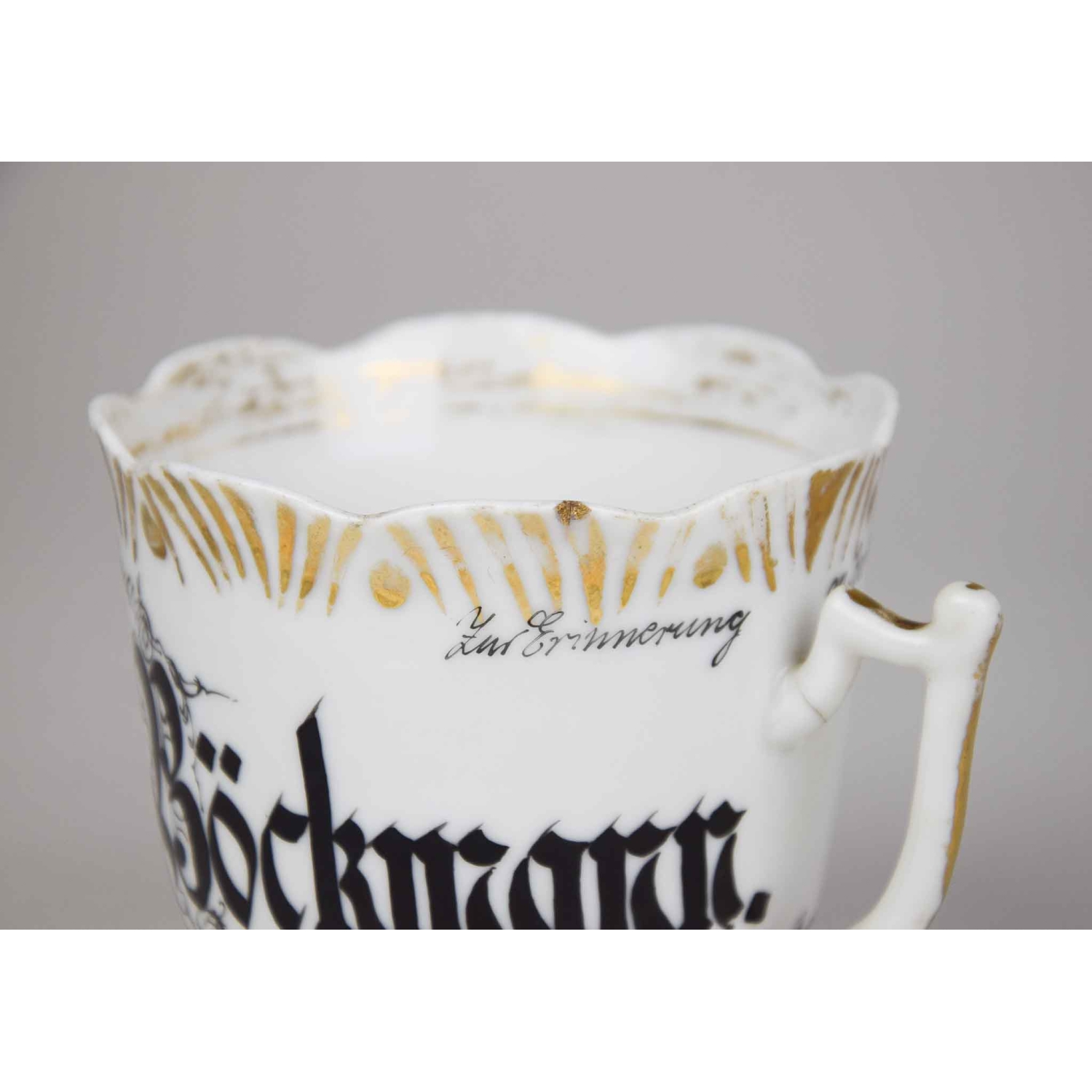 Reservistentasse "Zur Erinnerung an Berlin 1900" 12.Kompanie des Garde-Füsilier-Regiments Berlin 1898-1900 Reservistentasse "Zur Erinnerung an Berlin 1900" 12.Kompanie des Garde-Füsilier-Regiments Berlin 1898-1900