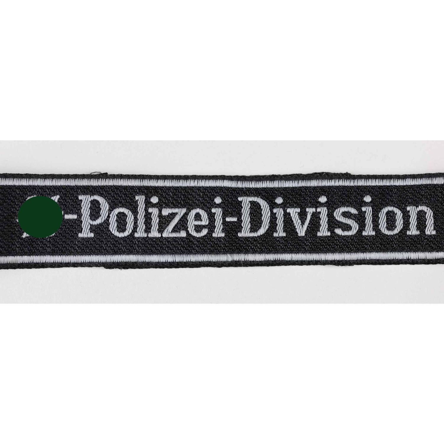 Waffen-SS Ärmelband "SS-Polizei-Division" für Mannschaften der 4. SS-Polizei-Panzergrenadier-Division Waffen-SS Ärmelband "SS-Polizei-Division" für Mannschaften der 4. SS-Polizei-Panzergrenadier-Division