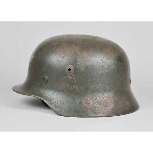 Wehrmacht M35 Stahlhelm "Q66" ehemals 2 Embleme