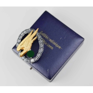 Luftwaffe Fallschirmschützenabzeichen Herst. "GWL Typ A" im Zustand 1 MINT!