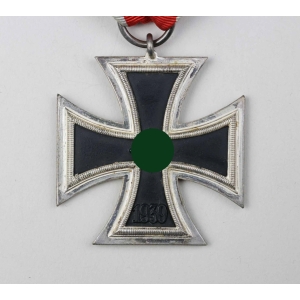 Eisernes Kreuz 2.Klasse 1939 am Band Hst. "100"