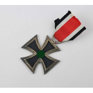 Eisernes Kreuz 2.Klasse 1939 am Band Hst. "27"