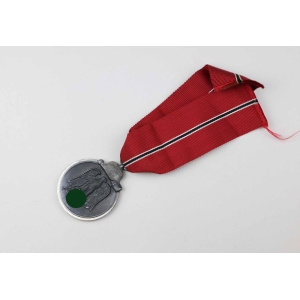 Winterschlacht im Osten Ostmedaille 1941/42 an Band mit Hersteller