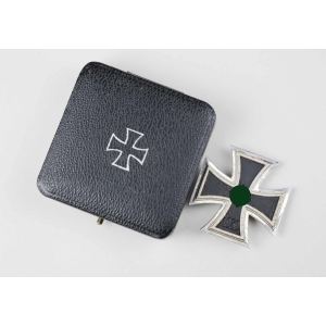 Eiserne Kreuz 1.Klasse mit Hersteller "26" im Etui
