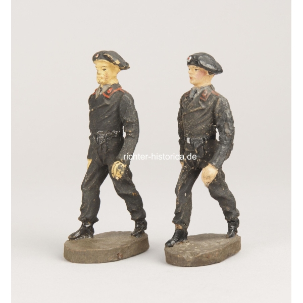 2 Elastolin Figuren der Panzertruppe