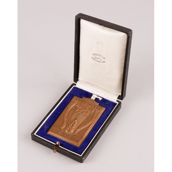 Plakette "Grüne Woche Berlin" 1934 im Etui "2.Preis für Butter" Robert Neff, Berlin